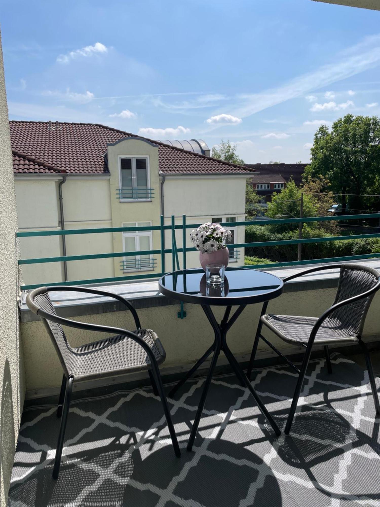 Modernes Apartment I In Oldenburg Exterior foto